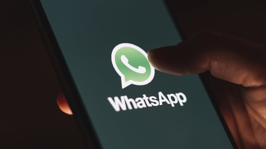 Atualização do WhatsApp permite mensagens temporárias como padrão