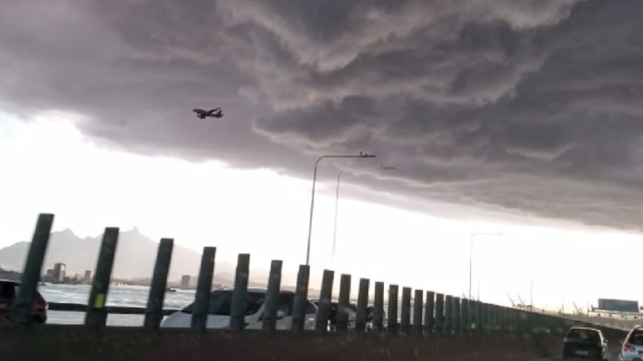 Previsão de chuva moderada a forte em Niterói