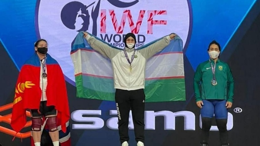Niteroiense fatura o bronze no Mundial de Levantamento de Peso Olímpico
