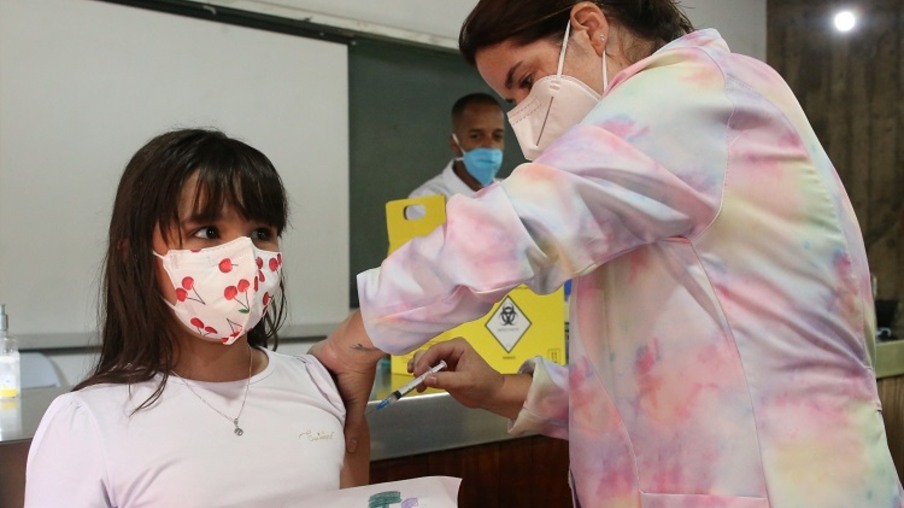 4.995 crianças já vacinadas contra a Covid-19 em Niterói