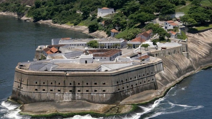 Fortaleza de Santa Cruz retorna as visitas guiadas