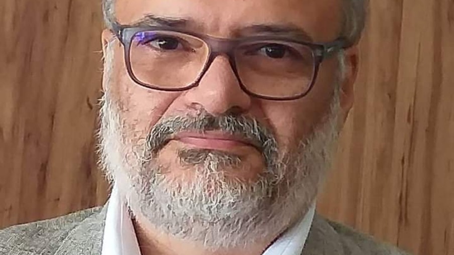 Morre o jornalista niteroiense Júlio Vasco