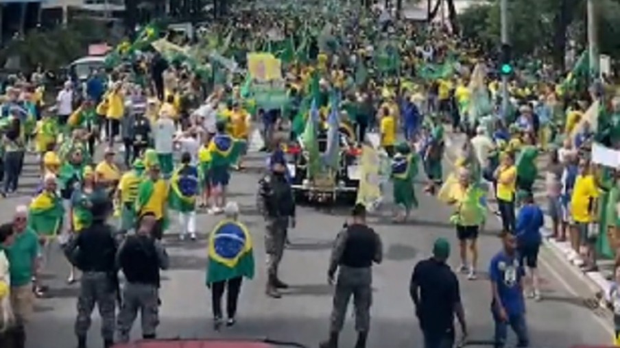 Manifestação pró-Bolsonaro na Praia de Icaraí | Foto: Reprodução Redes Sociais