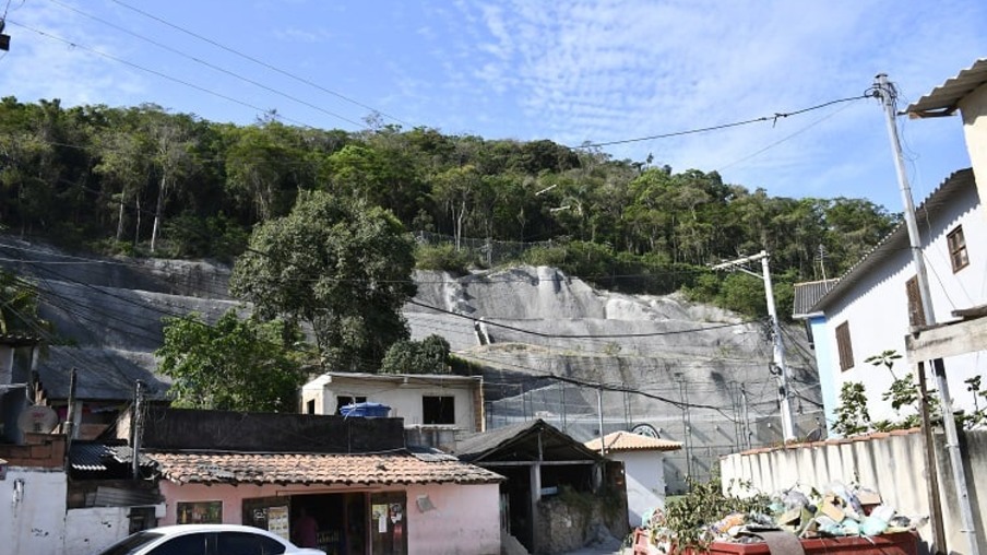 Executivo vai investir R$300 milhões em contenção de encostas e drenagem na cidade nos próximos três anos | Foto: Bruno Eduardo Alves