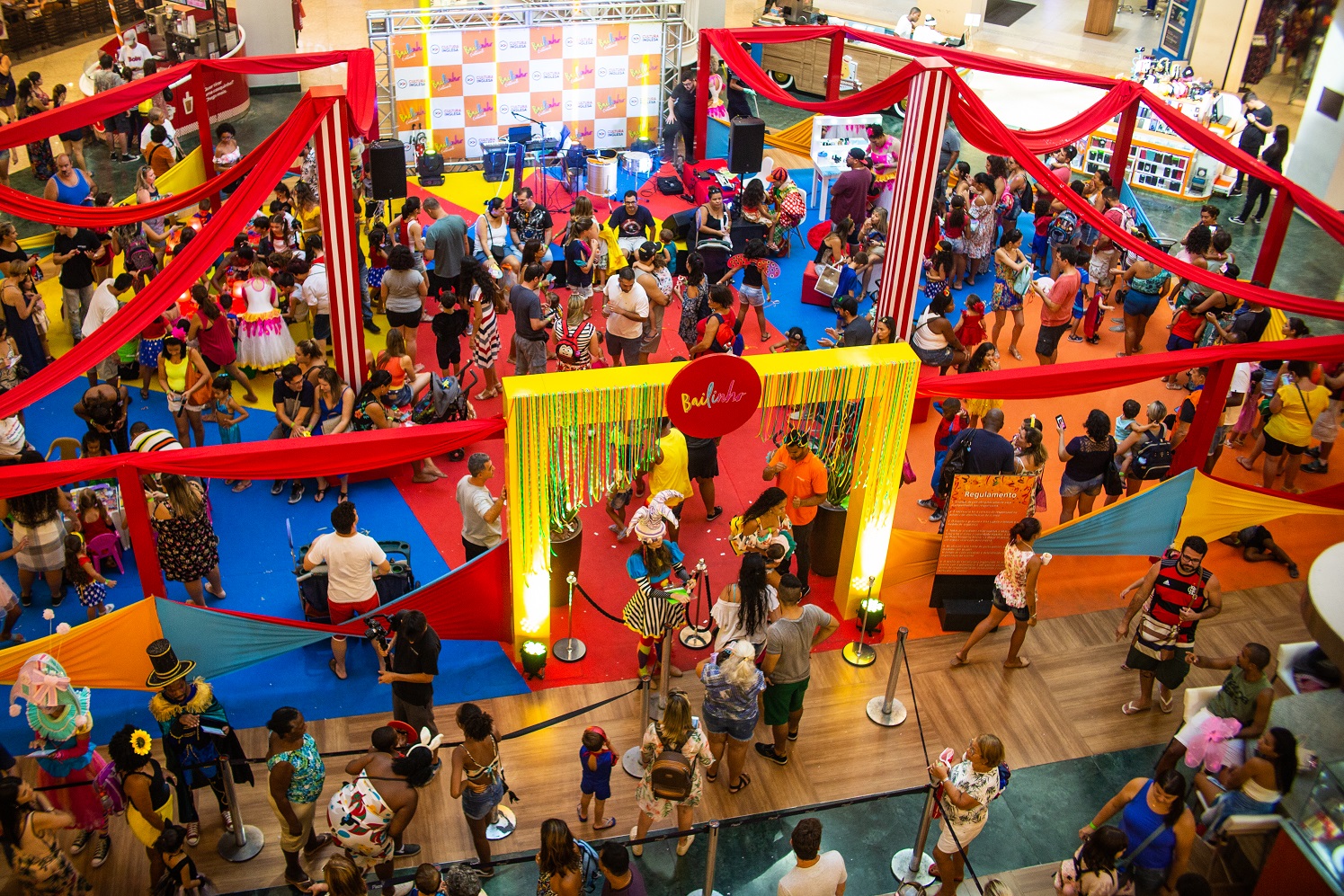 Plaza Shopping Niterói apresenta o seu tradicional bailinho de carnaval infantil