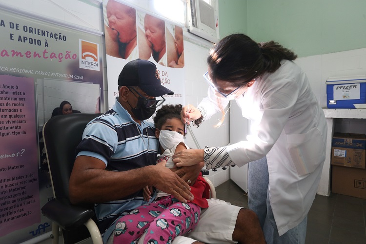 Imunização estará disponível nas Policlínicas, Unidades Básicas e Médico de Família | Foto: Douglas Macedo